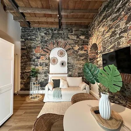 Urban Chic White * Como